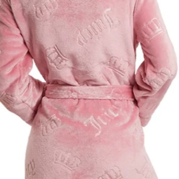 JUICY COUTURE SHAWL COLLAR PLUSH ROBE - Picture 3 of 7